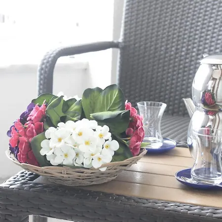 Yomra Aparthotel Kasustu